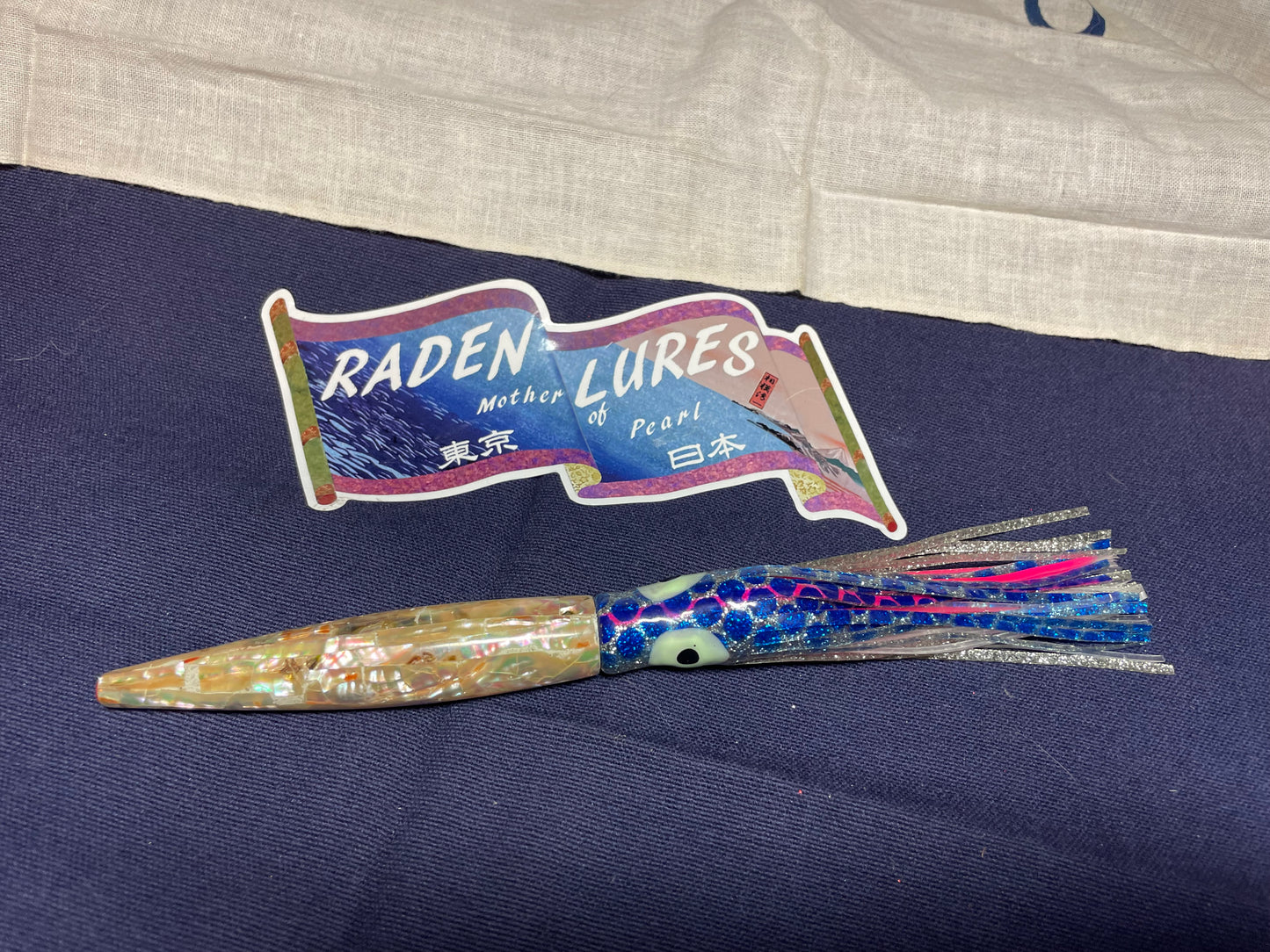 Japanese Raden Lure. Big Game Lure,Tuna ,9 in long head mother of pearl.