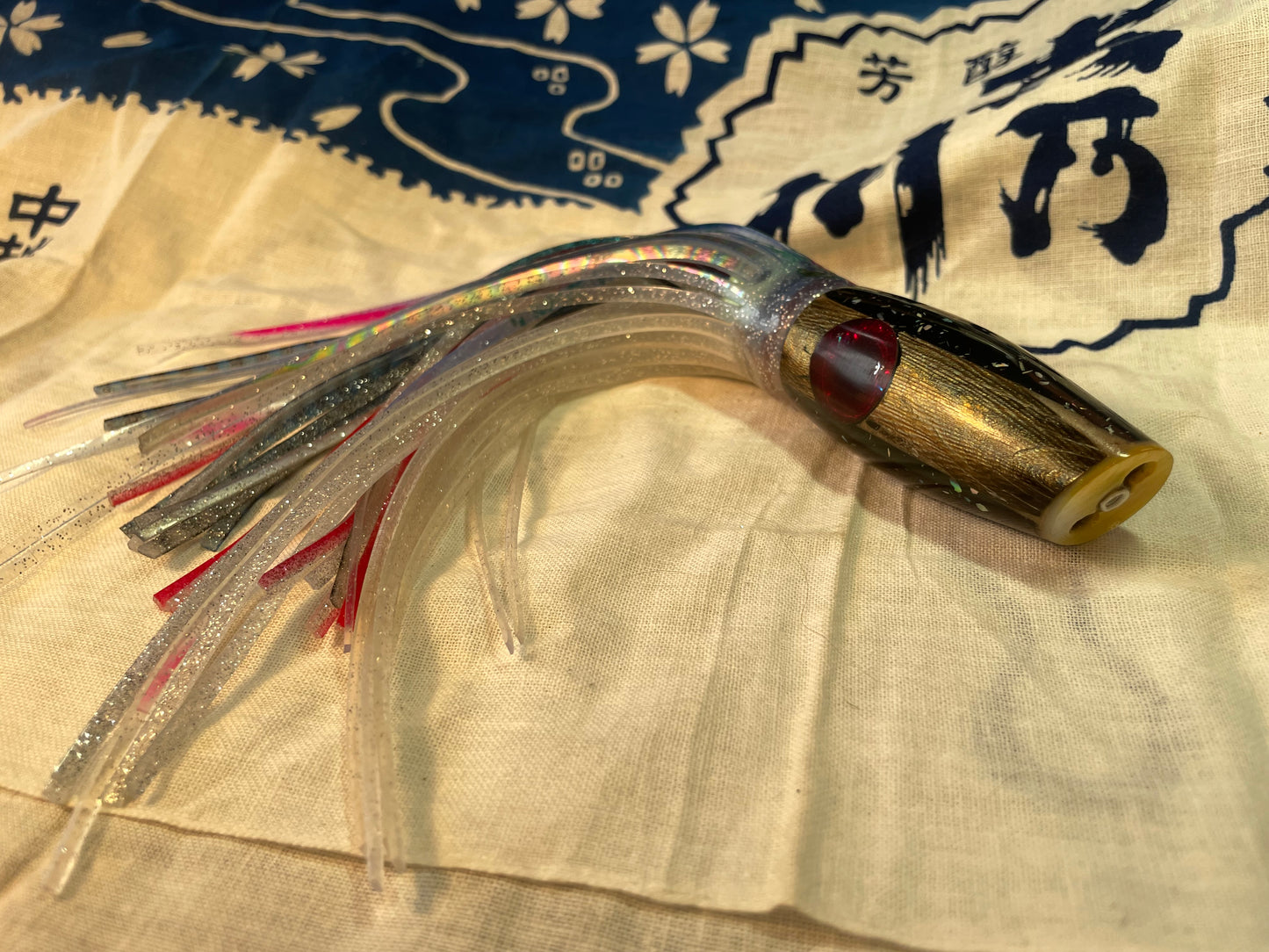 Japanese Raden Lure. Big Game Lure,Tuna ,11 " Rainbow Coral Raden Jet