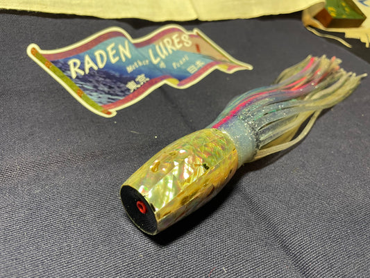 Japanese Raden Lure. Big Game Lure,Tuna ,10.5 " scoop mother of pearl.